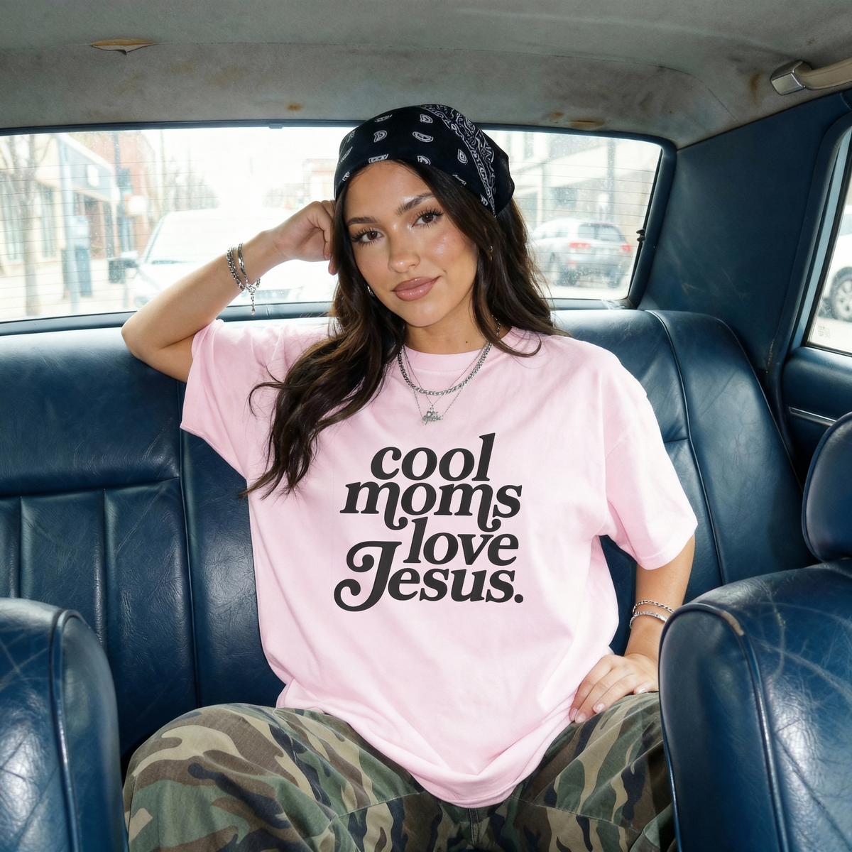 Cool Moms Love Jesus