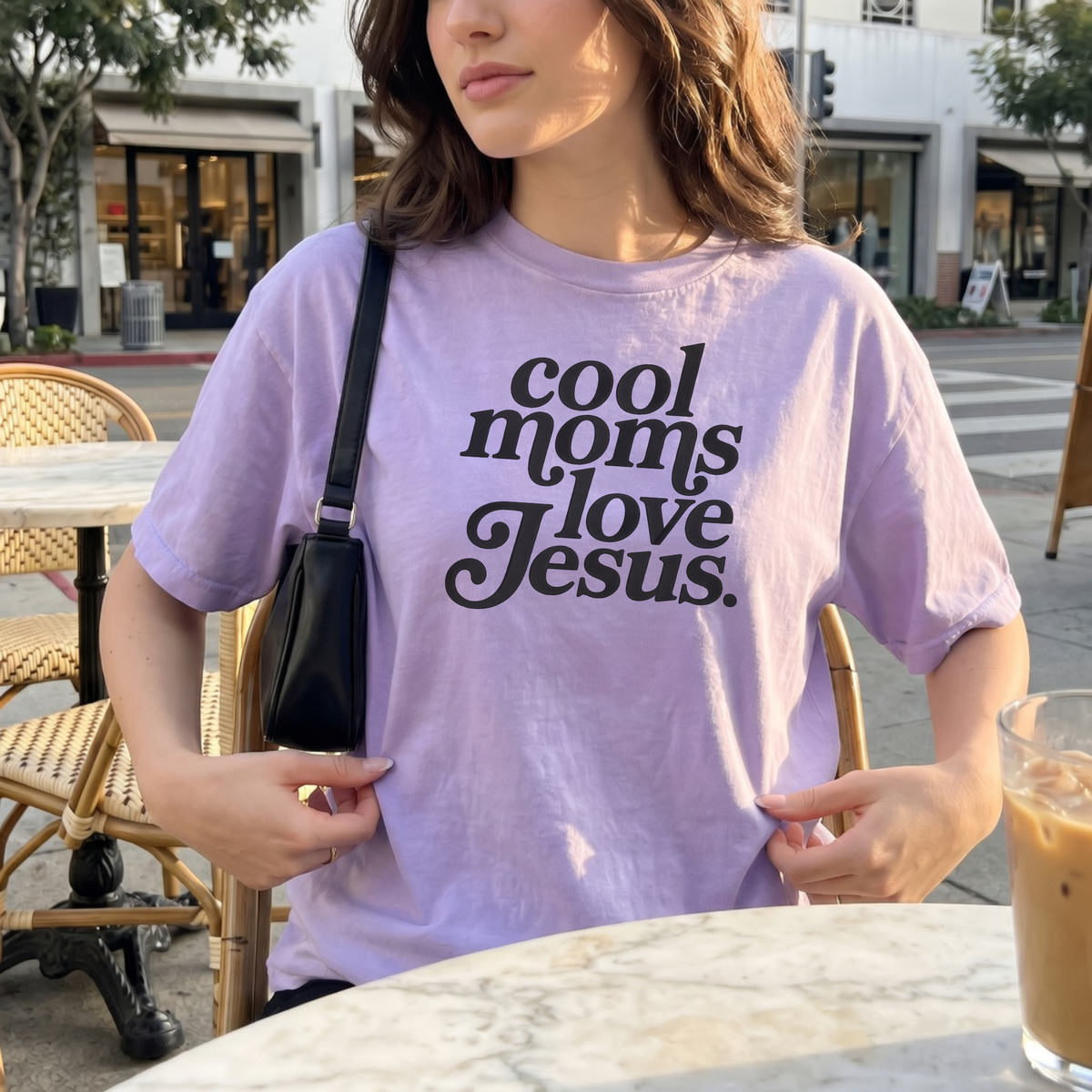 Cool Moms Love Jesus