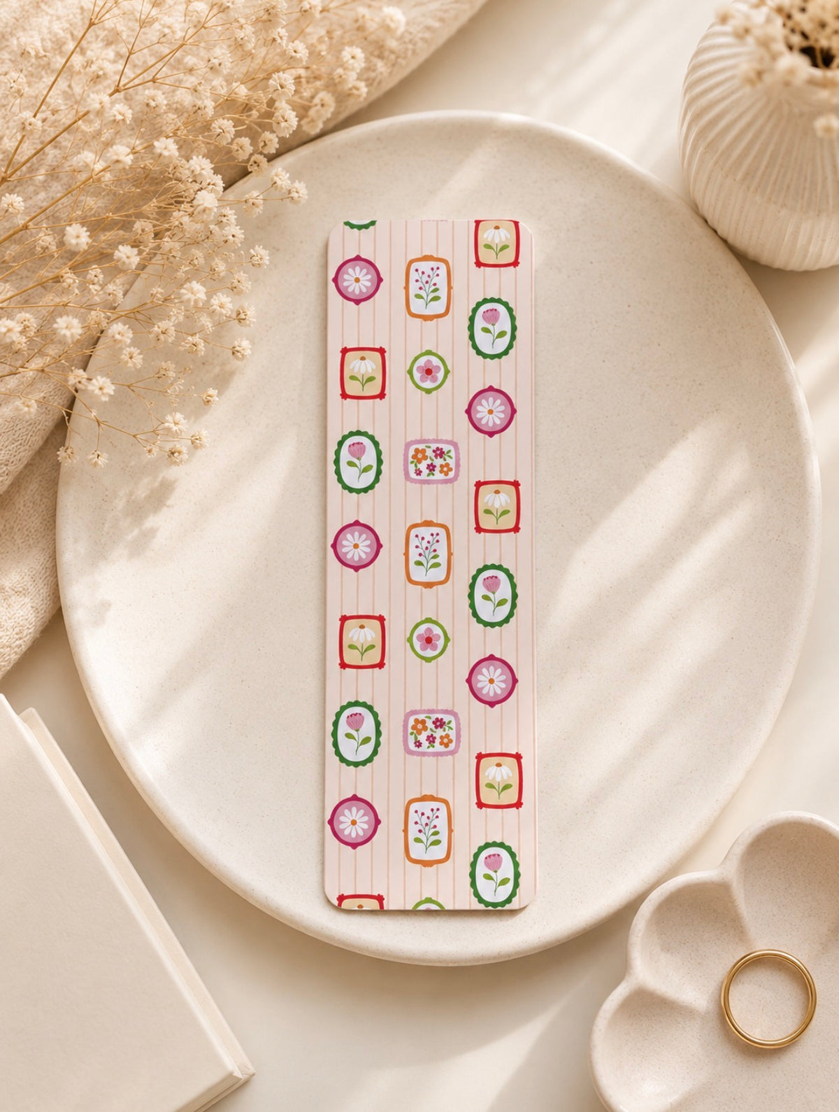 Framed Flowers Bookmarks
