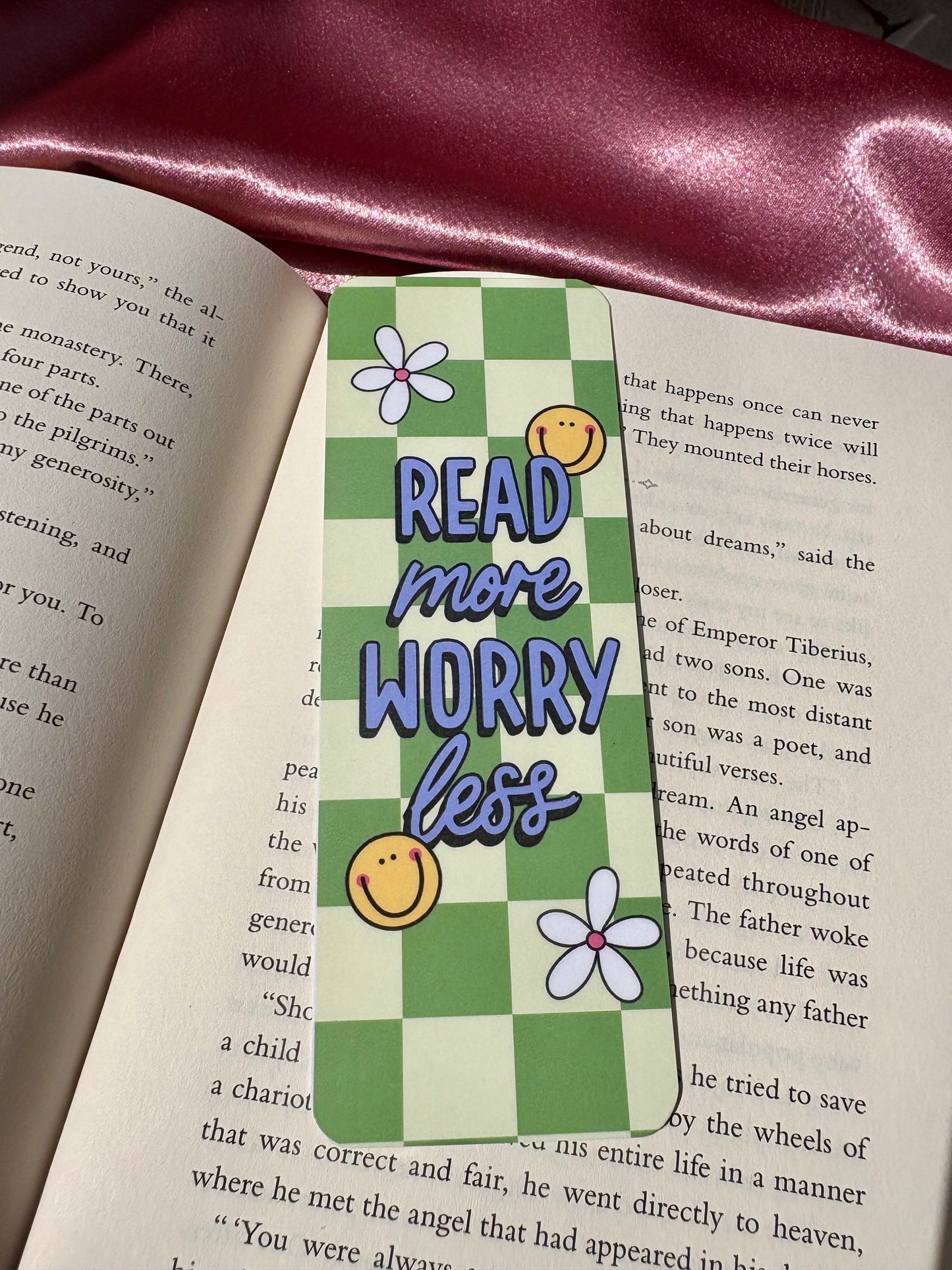Read More Worry Less bookmark